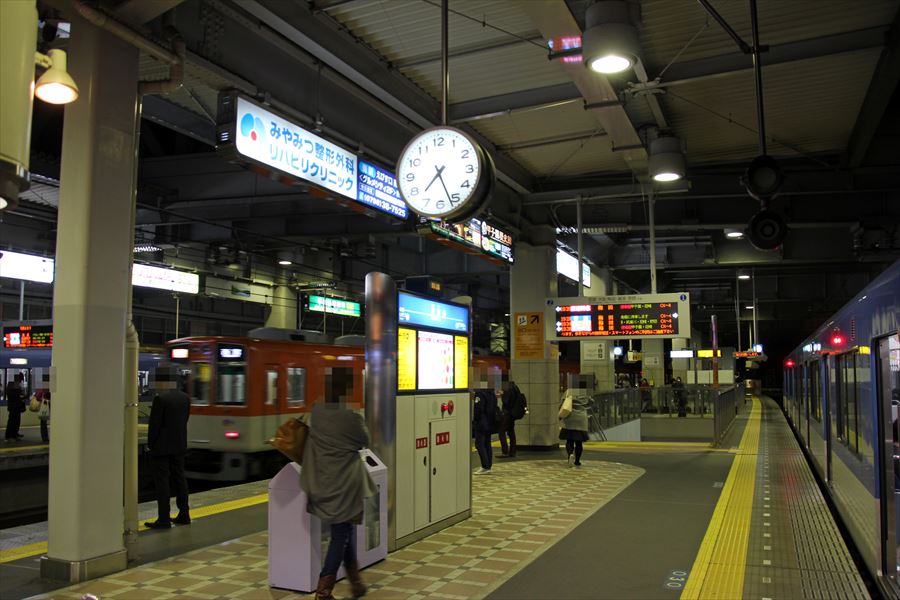 西宮駅 阪神電車 本線 ホーム 駅名標 兵庫県
