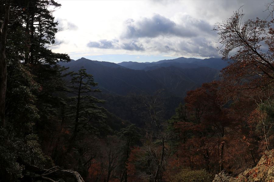 山ノ神ノ頭 展望 台高山脈 登山