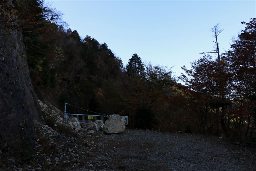 橡山 林道 ゲート 尾鷲道 台高山脈