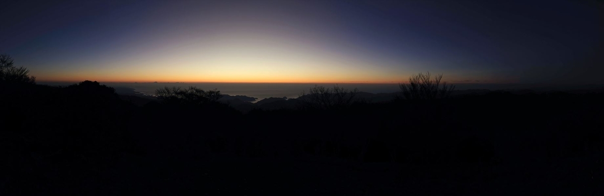 マブシ嶺 山頂 夜空 朝焼け 尾鷲道 台高山脈