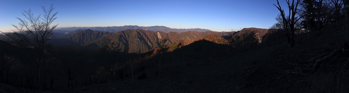 地倉山 山頂 展望 尾鷲道 台高山脈