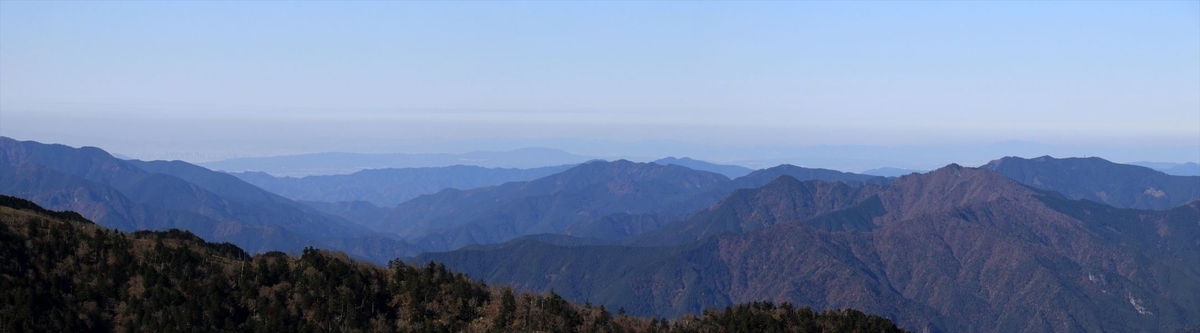 日出ヶ岳 山頂 展望 望遠 大阪平野 奈良盆地 台高山脈 大台ヶ原