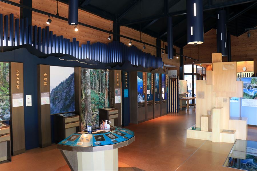 ビジターセンター 内部 展示 台高山脈 大台ヶ原