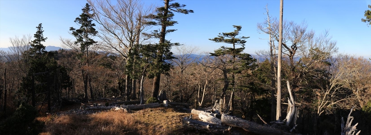 三津河落山 如来月 山頂 展望 台高山脈 大台ヶ原