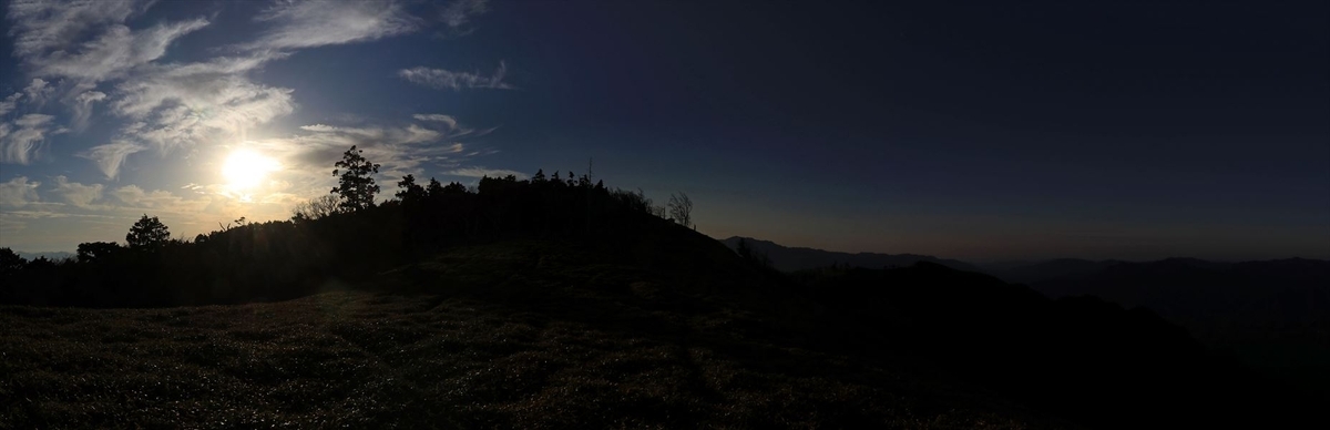 三津河落山 山頂 展望 西日 台高山脈 大台ヶ原