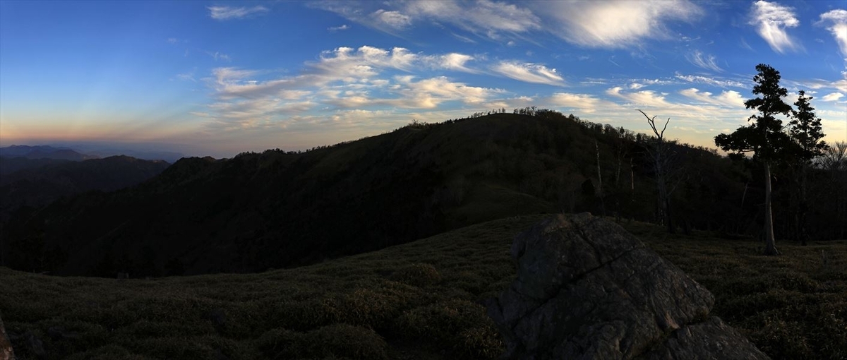 大和岳 山頂 三津河落山 展望 夕空 台高山脈 大台ヶ原