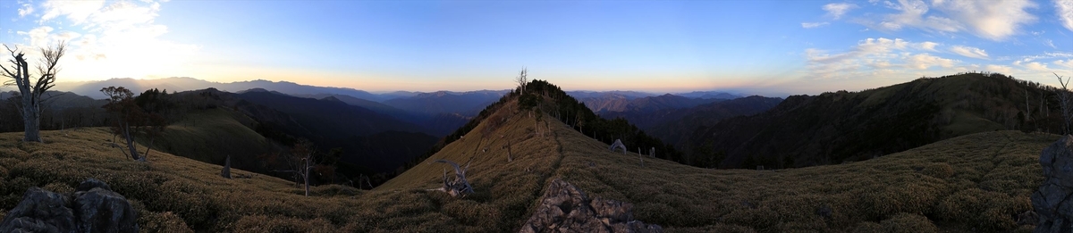 大和岳 山頂 展望 順光 台高山脈 大台ヶ原