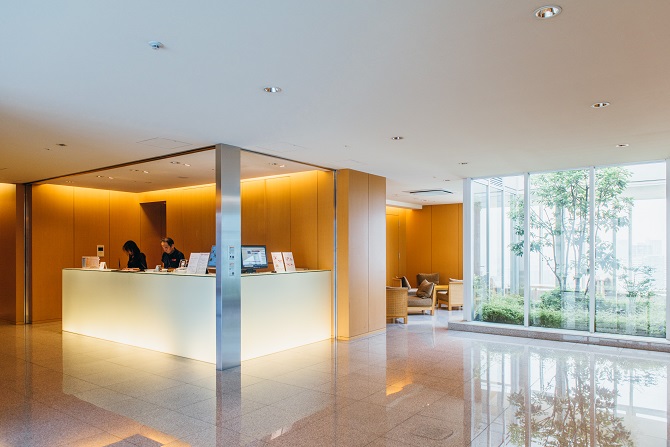 ブリリアマーレ有明の共用施設専用コンシェルジュの写真