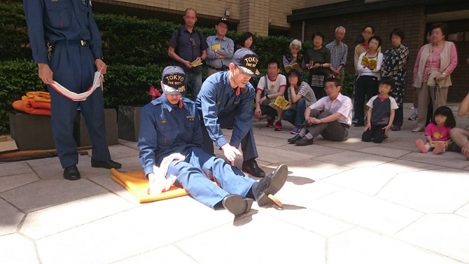 アトラス江戸川アパートメントの防災訓練の写真