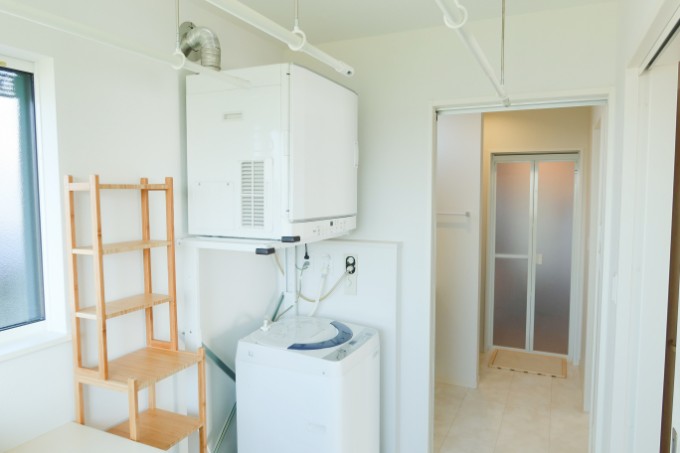 衣類乾燥機のある洗面室／注文住宅実例