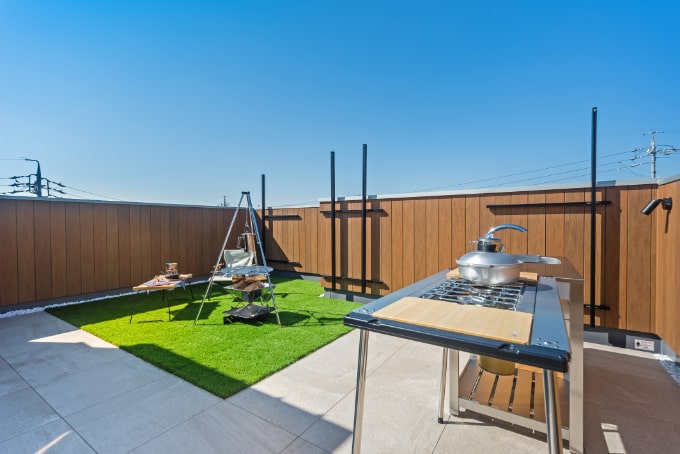 屋上のある家のメリット デメリット 後悔しないためのポイントとは My Home Story スーモカウンター注文住宅