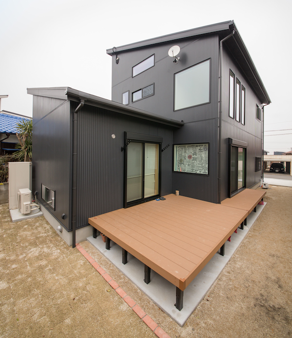 住宅の外観写真