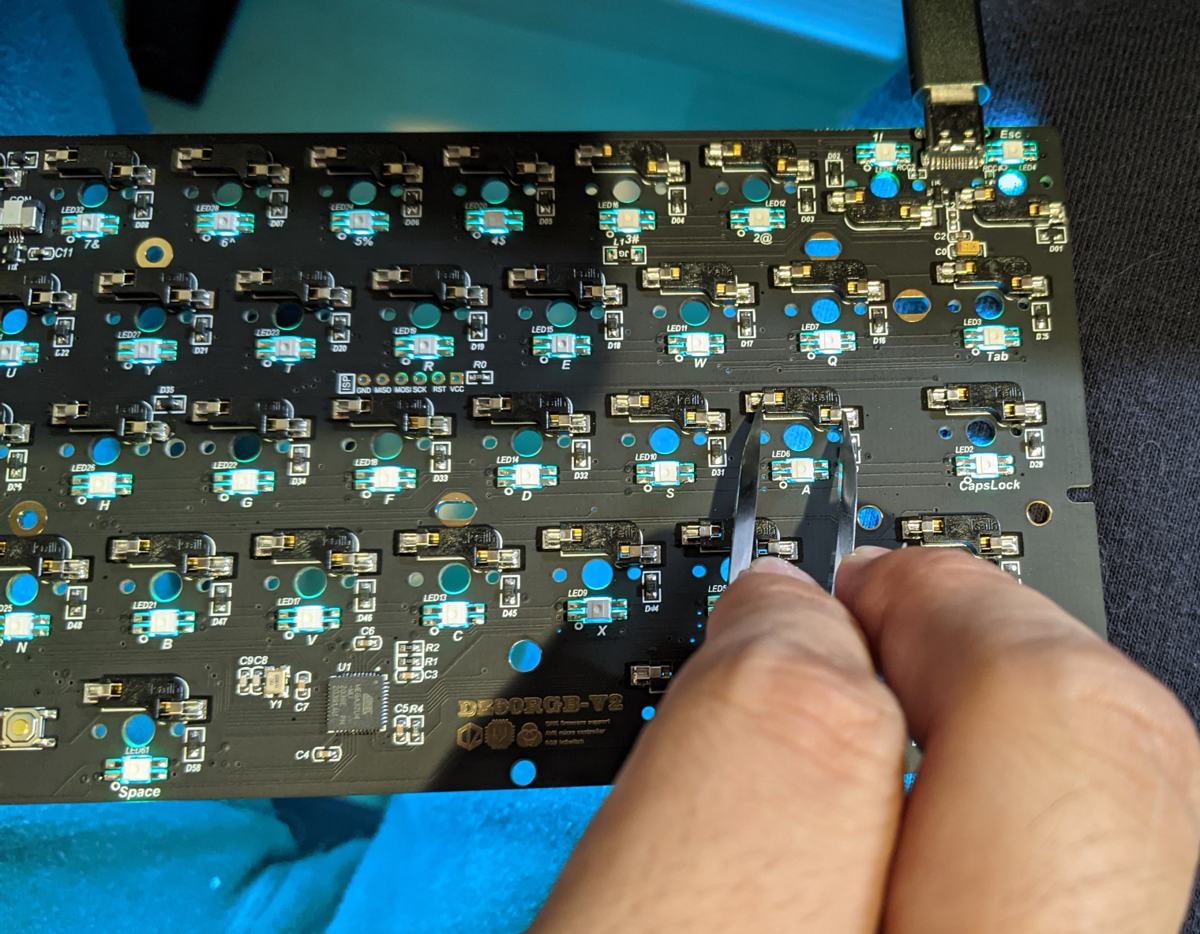 kbdfans dz60 rgb v2 自作キーボード 自作キーボードキット『DZ60 RGB v2』ビルドログ - 自作