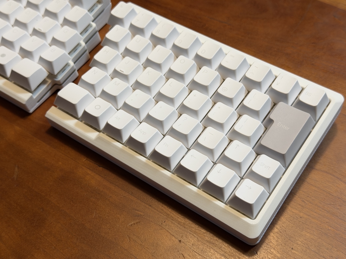 自作キーボードキット『InSixtyMXネジレスケース』ビルドガイド - 自作