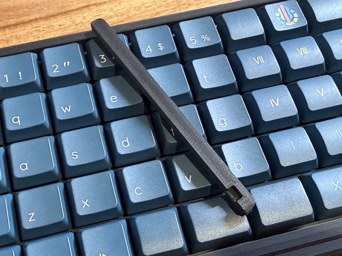 自作キーボードキット『ToSeventy Orthoネジレスケース』ビルドガイド
