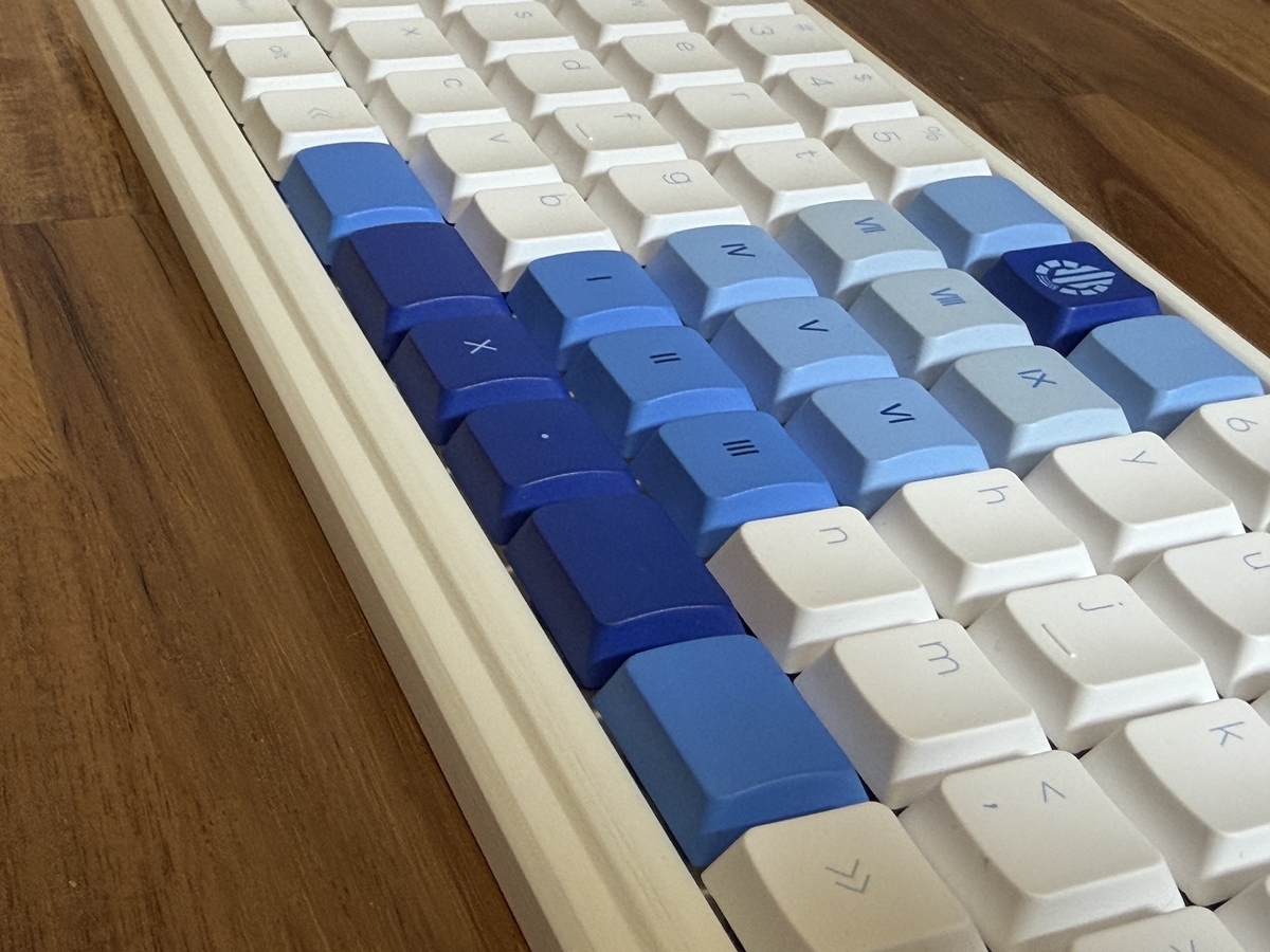 自作キーボードキット『ToSeventy Orthoネジレスケース』ビルドガイド