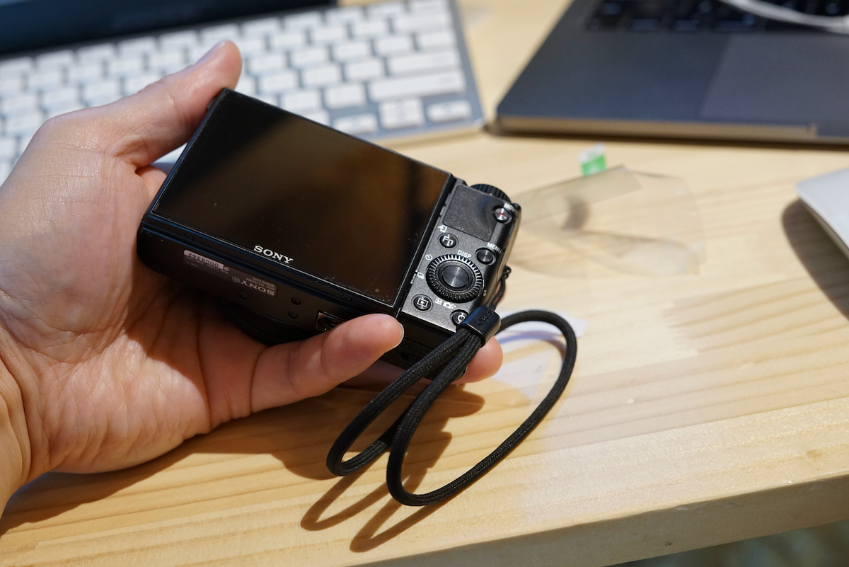 SONY RX100IV(DSC-RX100M4)液晶の簡単DIY修理 - Sangi's diary