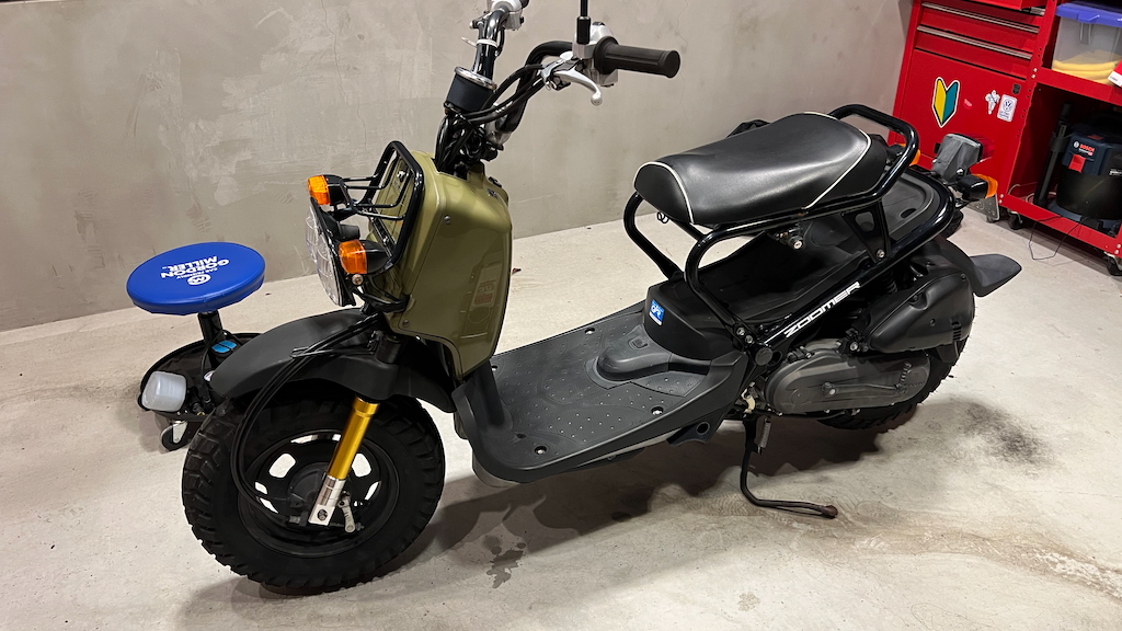 ☆安心の点検整備.動画☆ホンダ ズーマー AF58☆各部リフレッシュ整備で快調です！ライトカスタム車なのでこのまま乗ってもさらにカスタムしても！ ZOOMERも僕もリフレッシュ。 - Sangi's diary