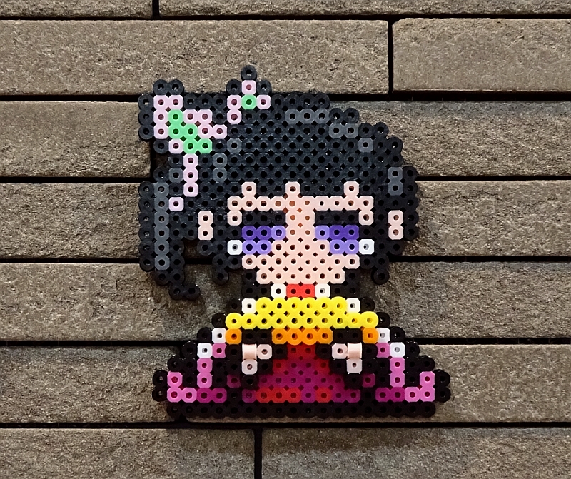アイロンビーズ 鬼滅の刃より 栗花落 カナヲ ひな祭りver たこやき の いろいろちまちま 作りましたー アイロンビーズ 鬼滅の刃より 栗花落 カナヲ ひな祭りver たこやき の いろいろちまちま 作りましたー