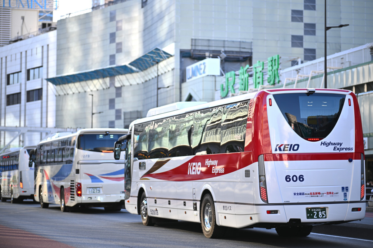 2026年導入高速車6⃣ /52606(京王バス) - POLKA walker 4 4L1V3