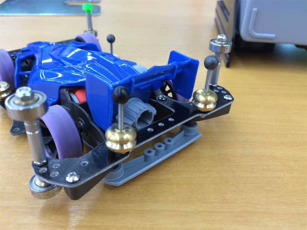 エアロアバンテの方も小破気味