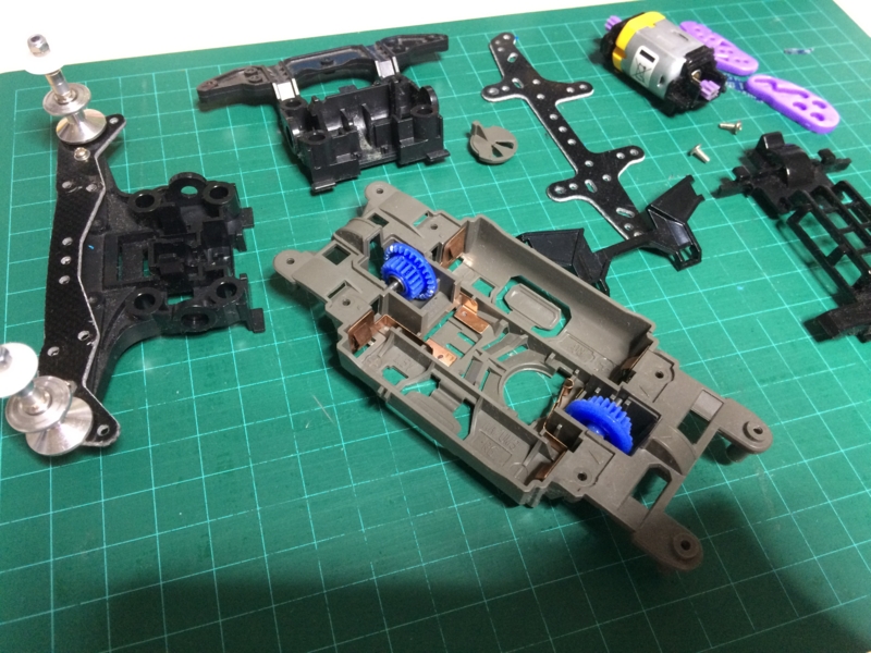 ミニ四駆】MSシャーシに手を出した - コースありません。