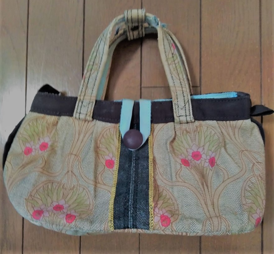 f:id:Semi-retired:20181027100400j:plain f:id:Semi-retired:20181027100400j:plain