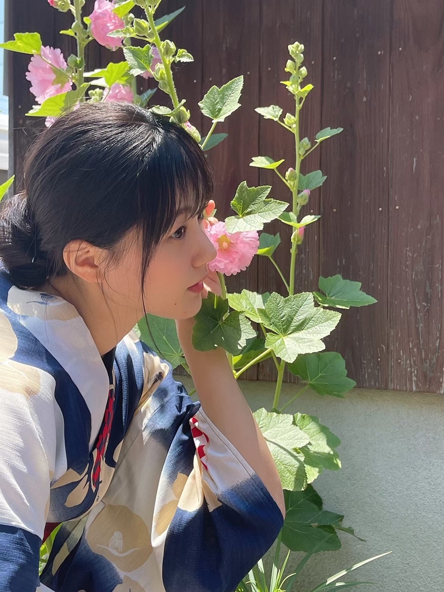 STU48 瀧野由美子　写真パネル　缶バッジ　サイン入り　思い出せる恋をしよう STU48瀧野由美子1st写真集、自らセレクトした特典ポストカード