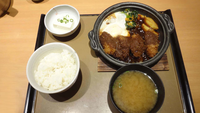 やよい軒　かきフライの味噌煮定食