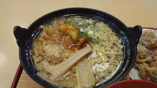 ジョイフル 鉄鍋ホルモンラーメン