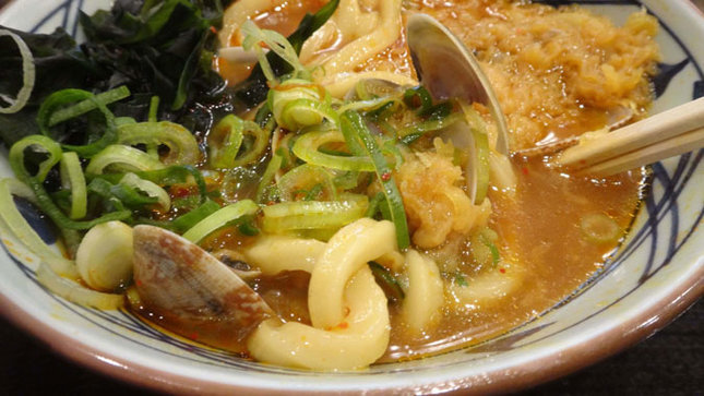 丸亀製麺 辛辛あさりうどん