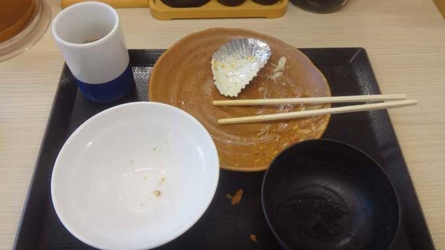 かつや 秋の海鮮フライ定食 完食