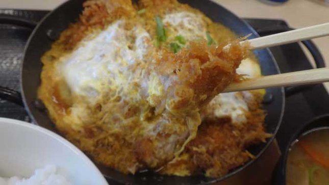 かつや　親子カツ煮定食