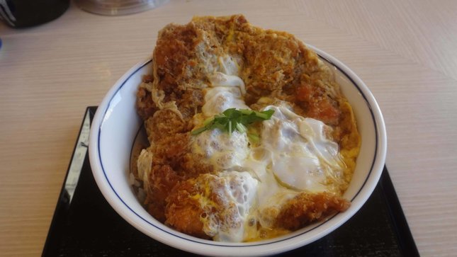 かつや ジャンボ親子カツ丼