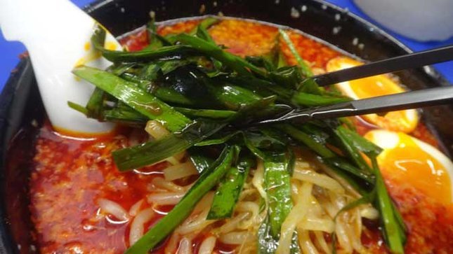 来来亭 旨辛麺