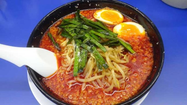 来来亭 旨辛麺