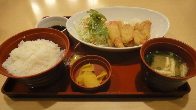 ジョイフル とり天定食