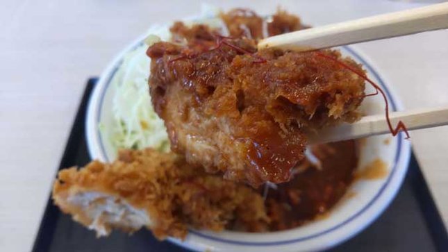 かつや 辛出汁チキンカツ丼