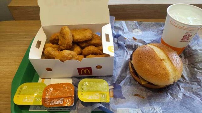 マクドナルド 炙り醤油風 ダブル肉厚ビーフ＆チキンマックナゲット® 15ピース