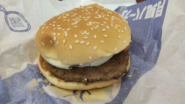 マクドナルドの期間限定メニュー 月見バーガー