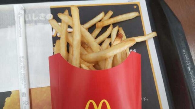 マクドナルドの期間限定メニュー 月見バーガーセット フライドポテト