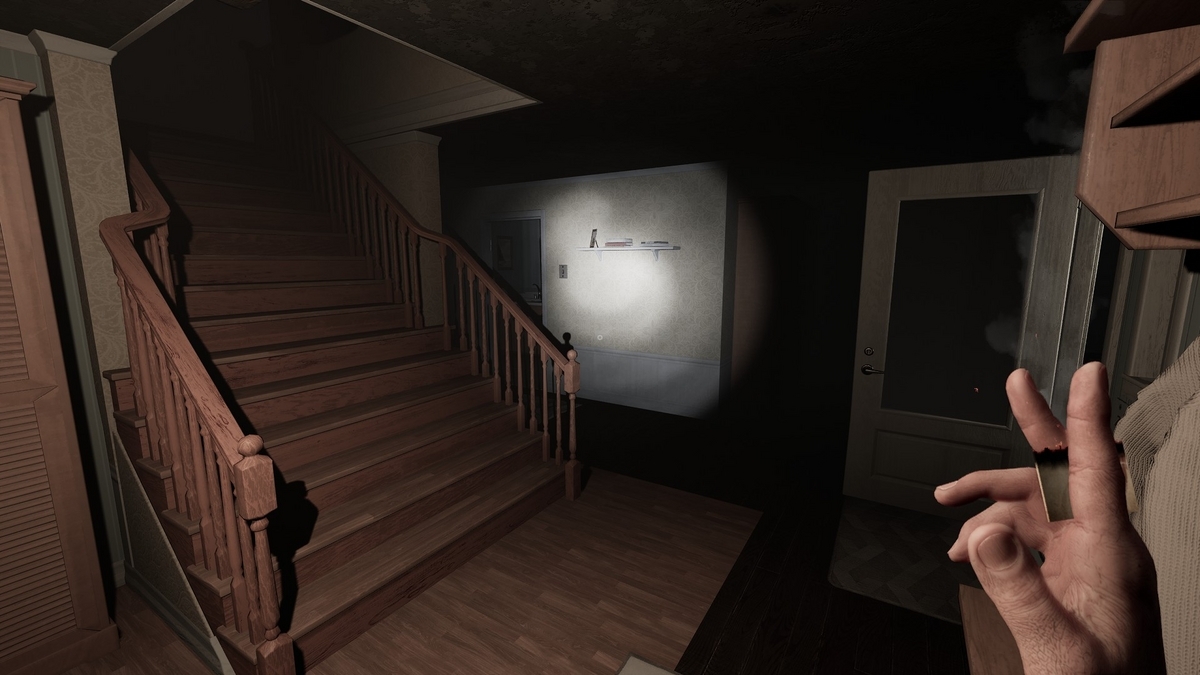 お札おを使用して燃えている様子