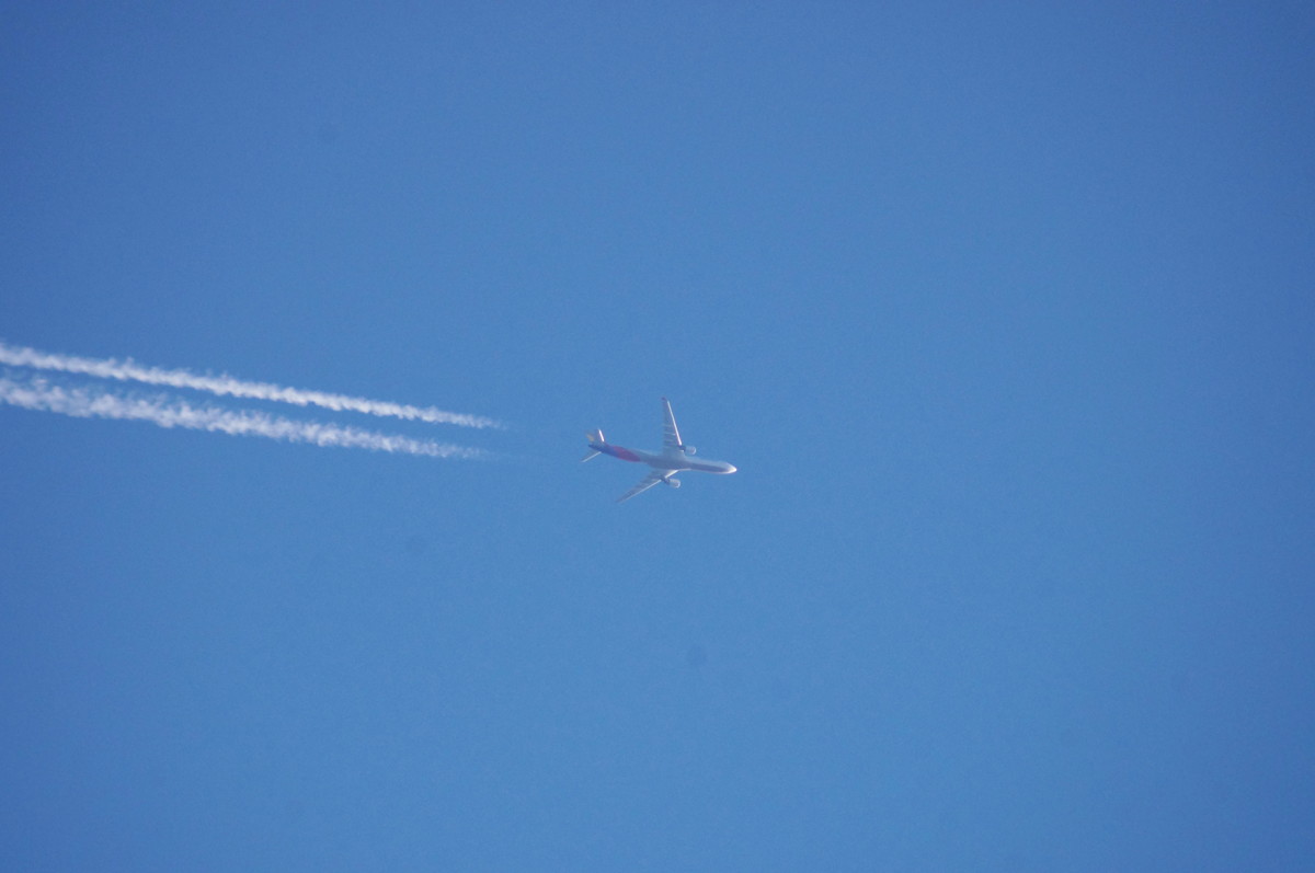 大きな望遠レンズで飛行機撮影 - Shioika Blog