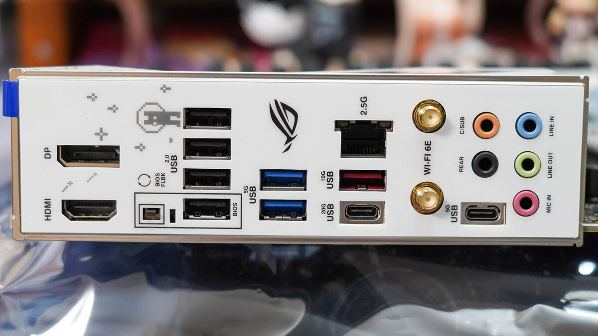 限定モデル？ 新自作PC用マザーボード到着！ ASUS B760-G GAMING WIFI