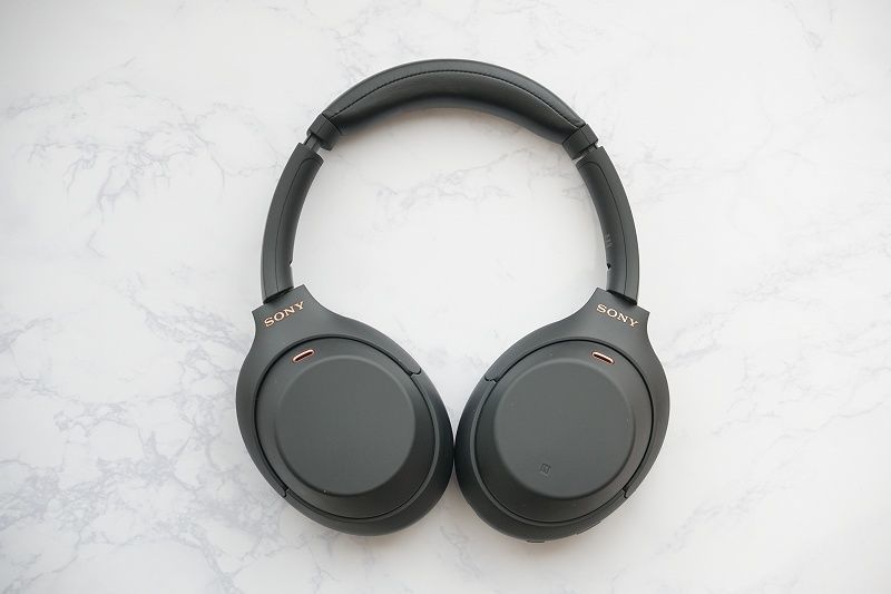 SONY WH-1000XM4 ノイズキャンセリングヘッドホンブラック Amazon.co.jp: ソニー(SONY) ワイヤレスノイズキャンセリング