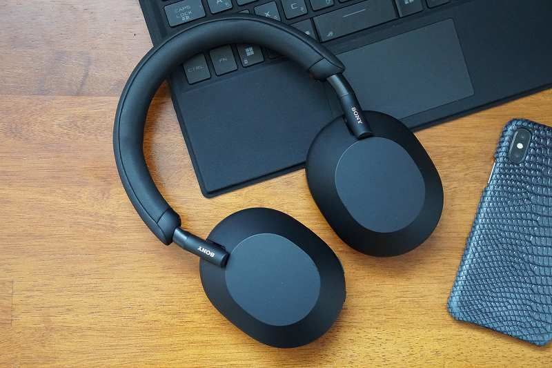 在宅勤務 WH-1000XM5