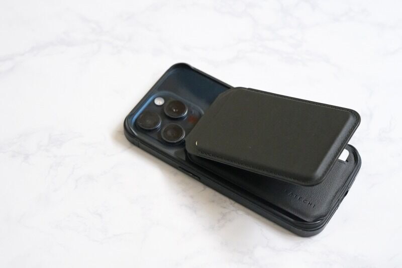 スマホ カードホルダー satehi