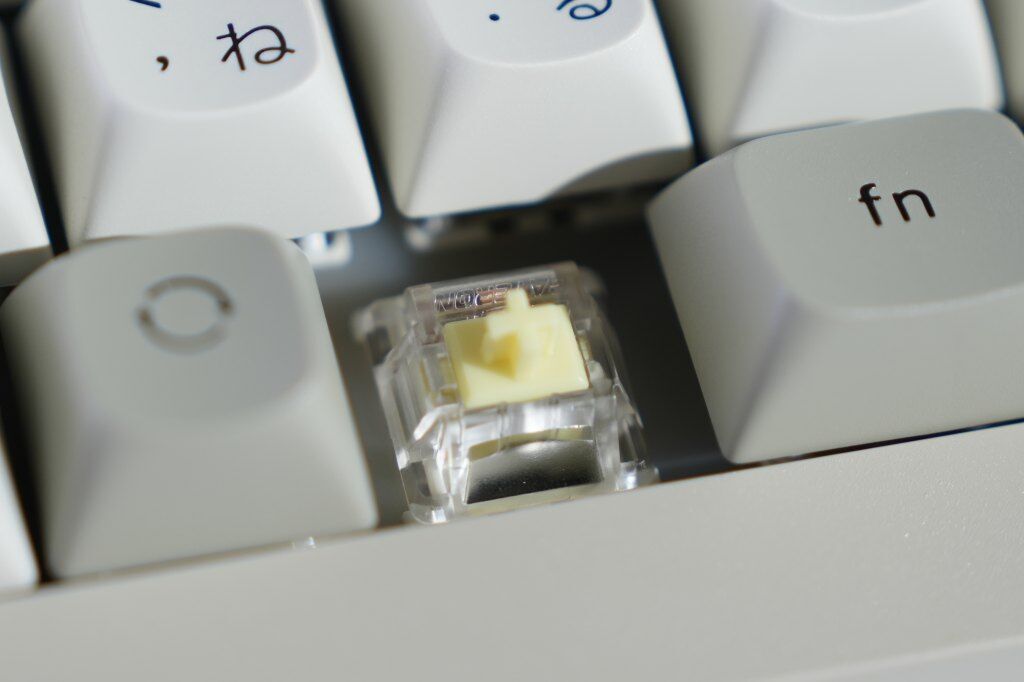 Keychron V1 MAX】レビュー。バナナ軸は静電容量無接点を超えるか