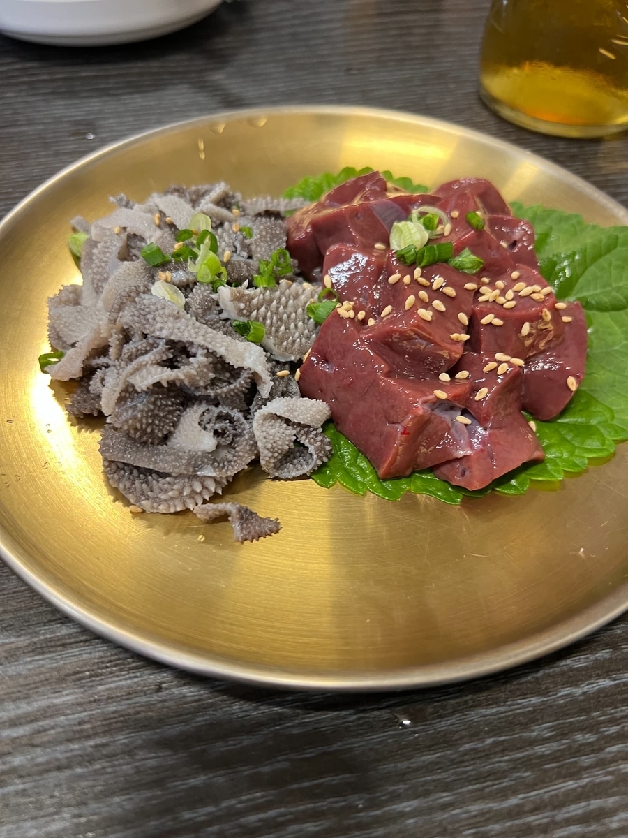 センマイ刺しと生レバー