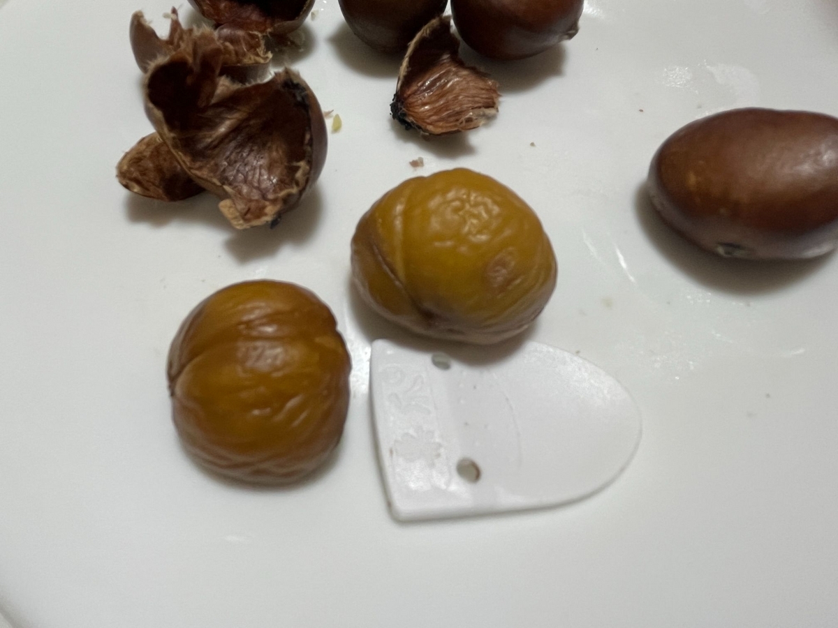 甘栗皮むき爪